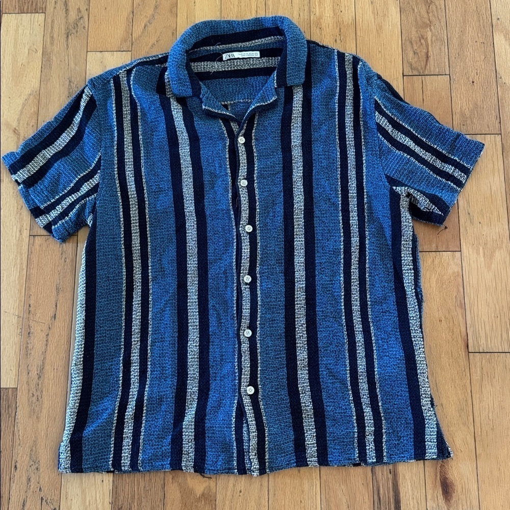ZARA | Men’s Textured Short Sleeve Button Down Shirt | Blue/Gray Stripe | XL